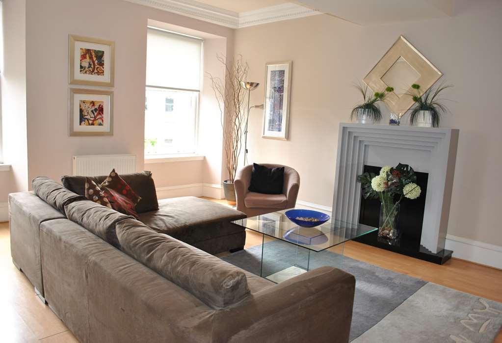 Dreamhouse Apartments Glasgow West End Szoba fotó